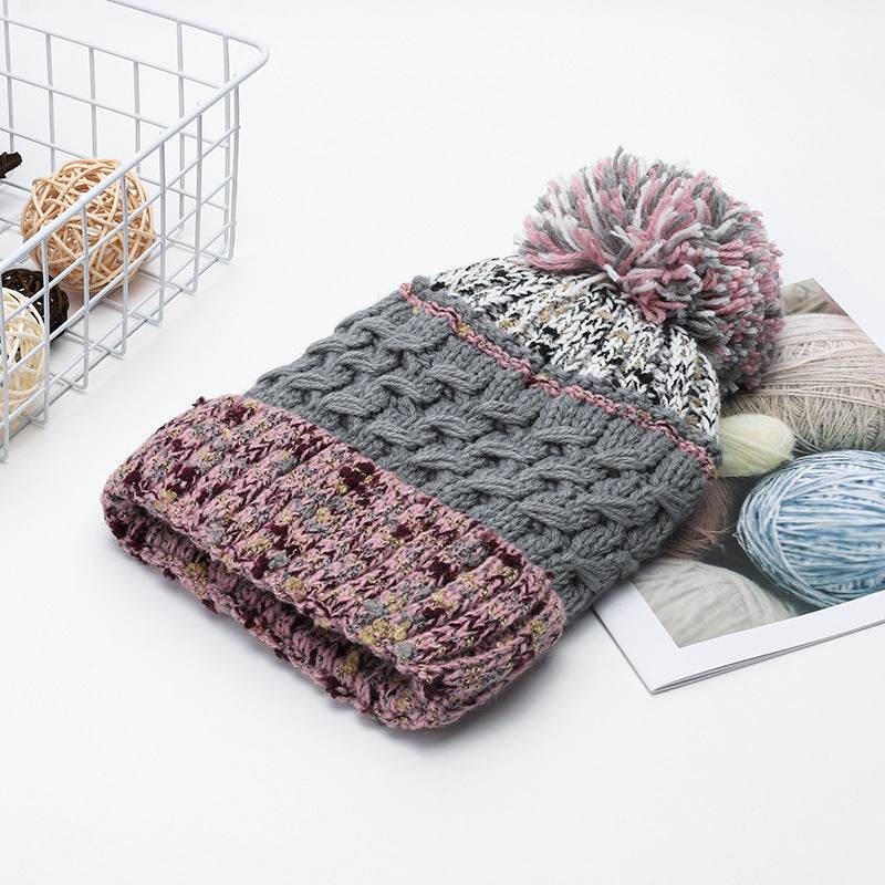 Contrast Thermal Hat with Pompom - Hovatok