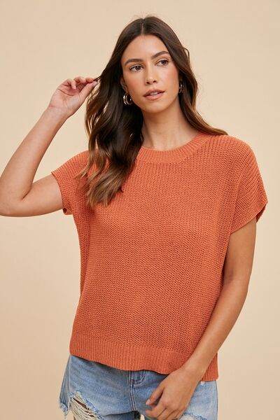 Annie Wear Round Neck Short Sleeve Sweater - Hovatok
