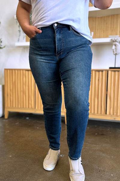 Judy Blue Full Size Tummy Control High Waist Slim Jeans - Hovatok