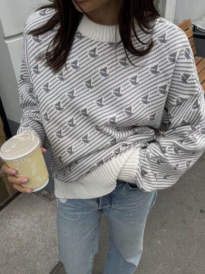 Contrast Round Neck Long Sleeve Sweater - Hovatok