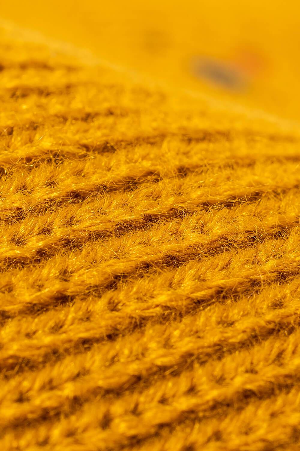 Confetti Rib-Knit Cuff Beanie - Hovatok