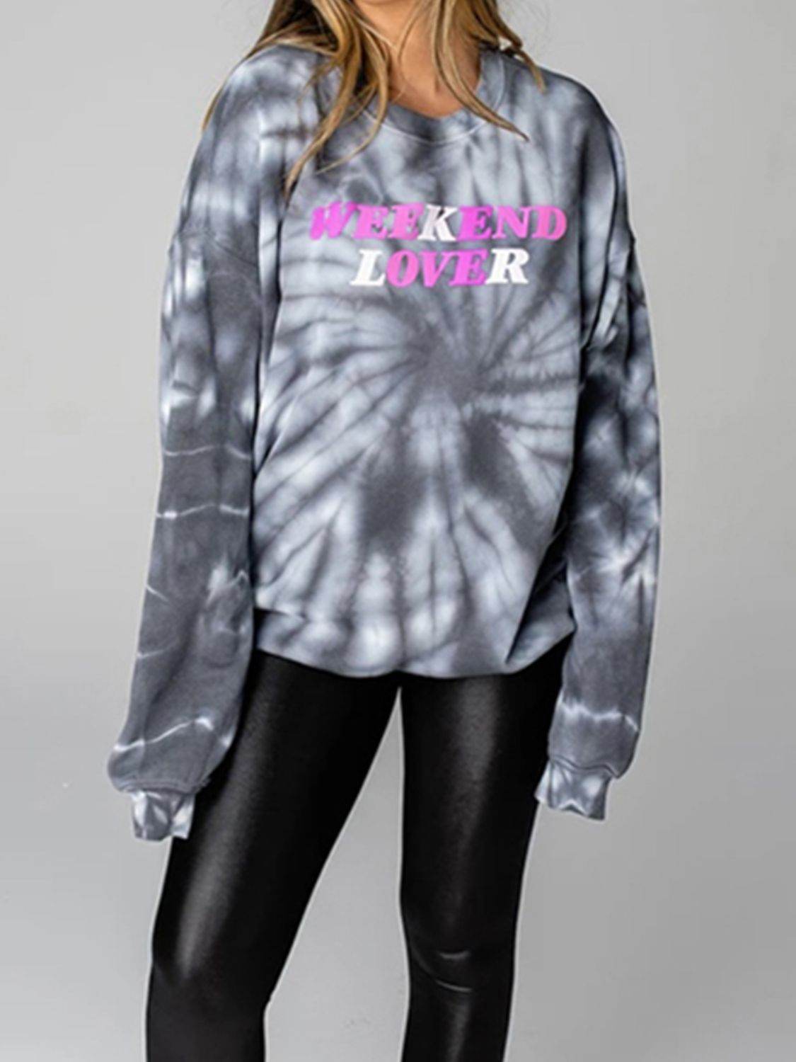 WEEKEND LOVER Graphic Tie-Dye Sweatshirt - Hovatok