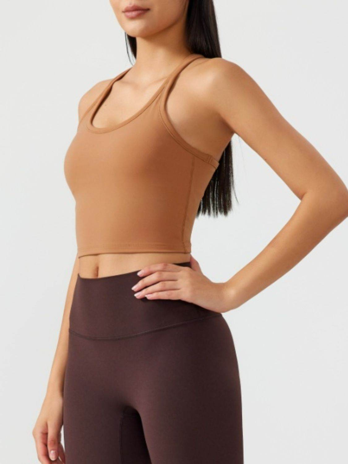 Millennia Scoop Neck Active Tank with Detachable Chest Pads - Hovatok