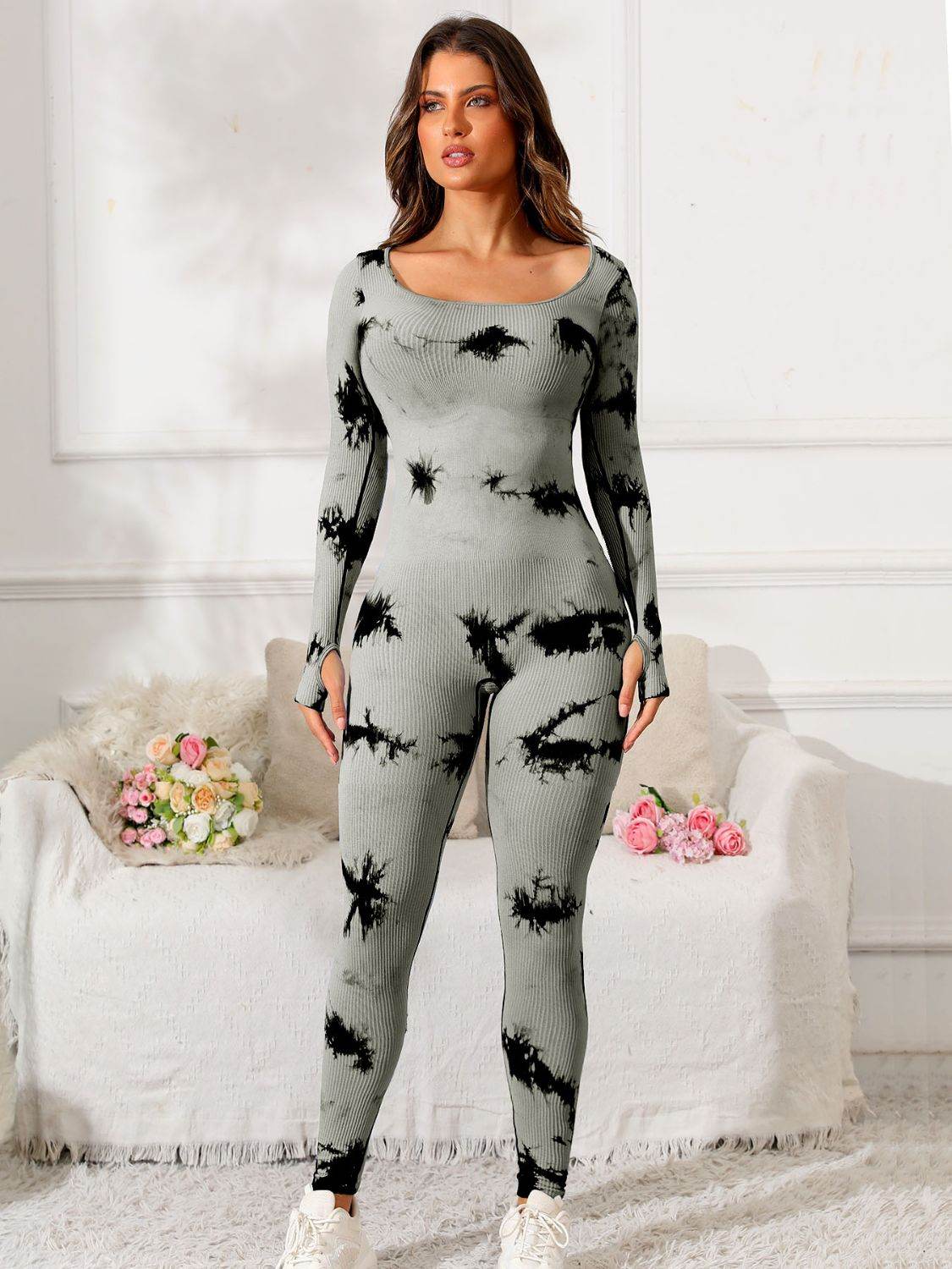 Scoop Neck Long Sleeve Active Jumpsuit - Hovatok