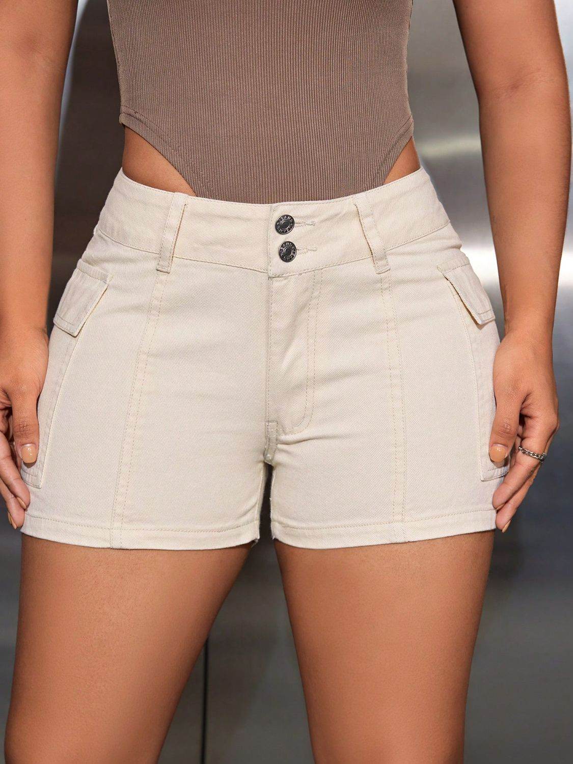 Mid-Rise Waist Denim Shorts with Pockets - Hovatok