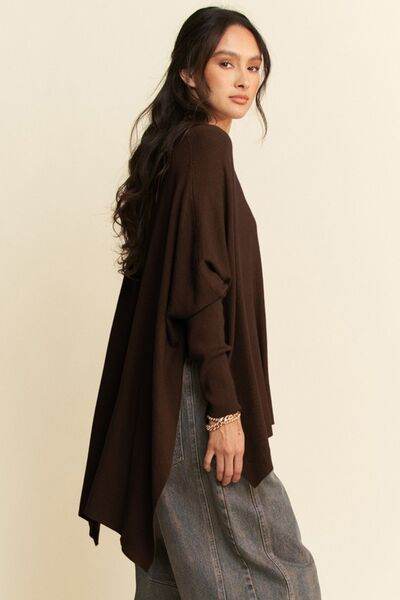 Davi & Dani High-Low Side Slit Batwing Sleeve Top - Hovatok