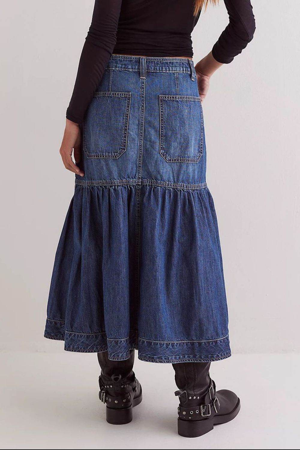 Midi Denim Skirt with Pockets - Hovatok