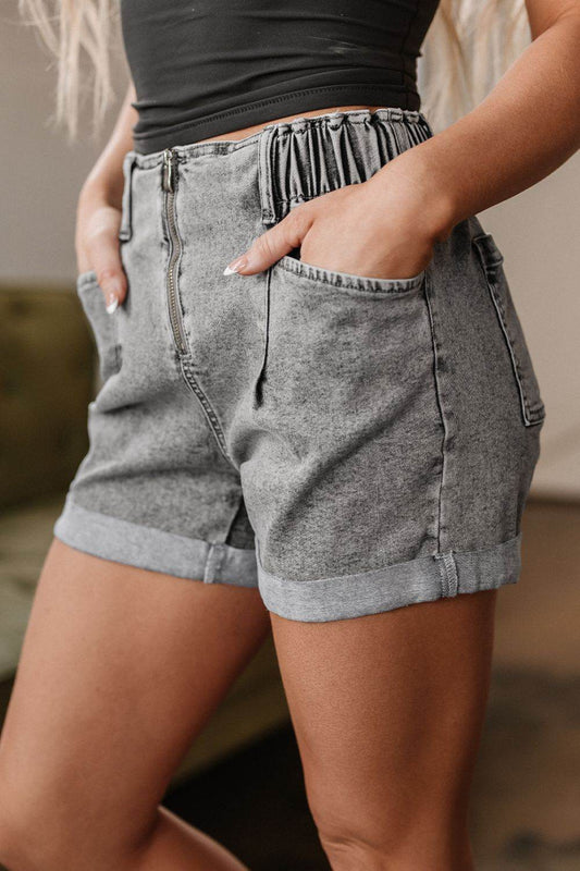 Zipped Cuffed Edge Denim Shorts - Hovatok