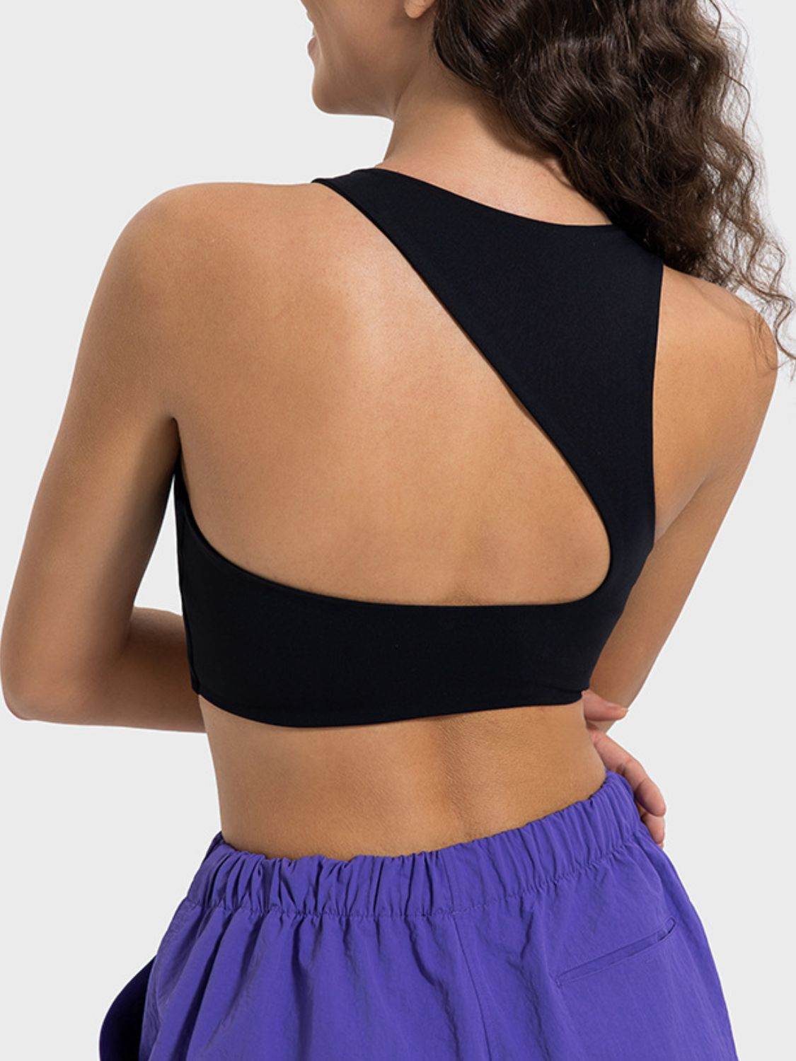 Millennia Cutout Round Neck Active Tank - Hovatok