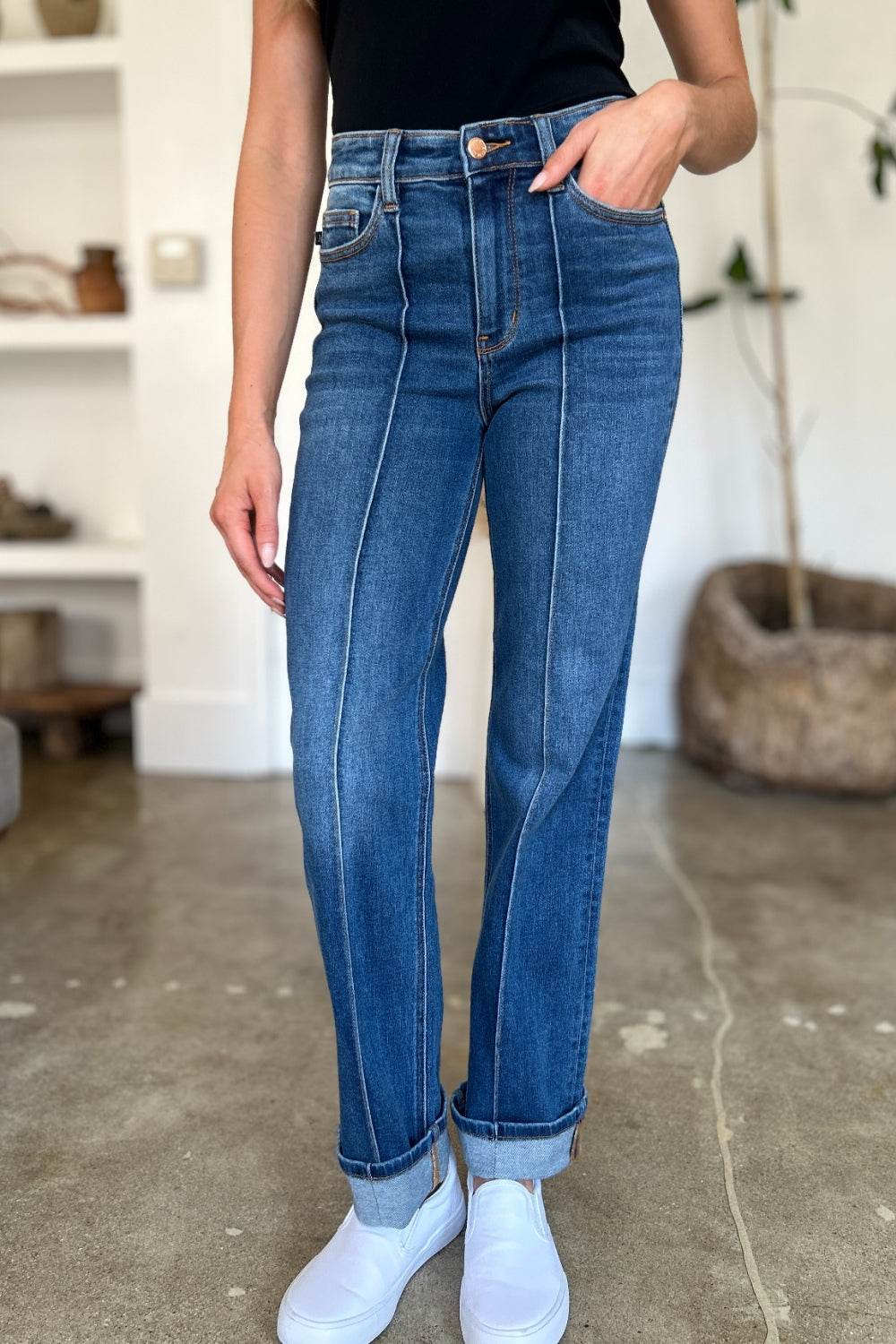 Judy Blue Full Size High Waist Front Seam Detail Straight Jeans - Hovatok