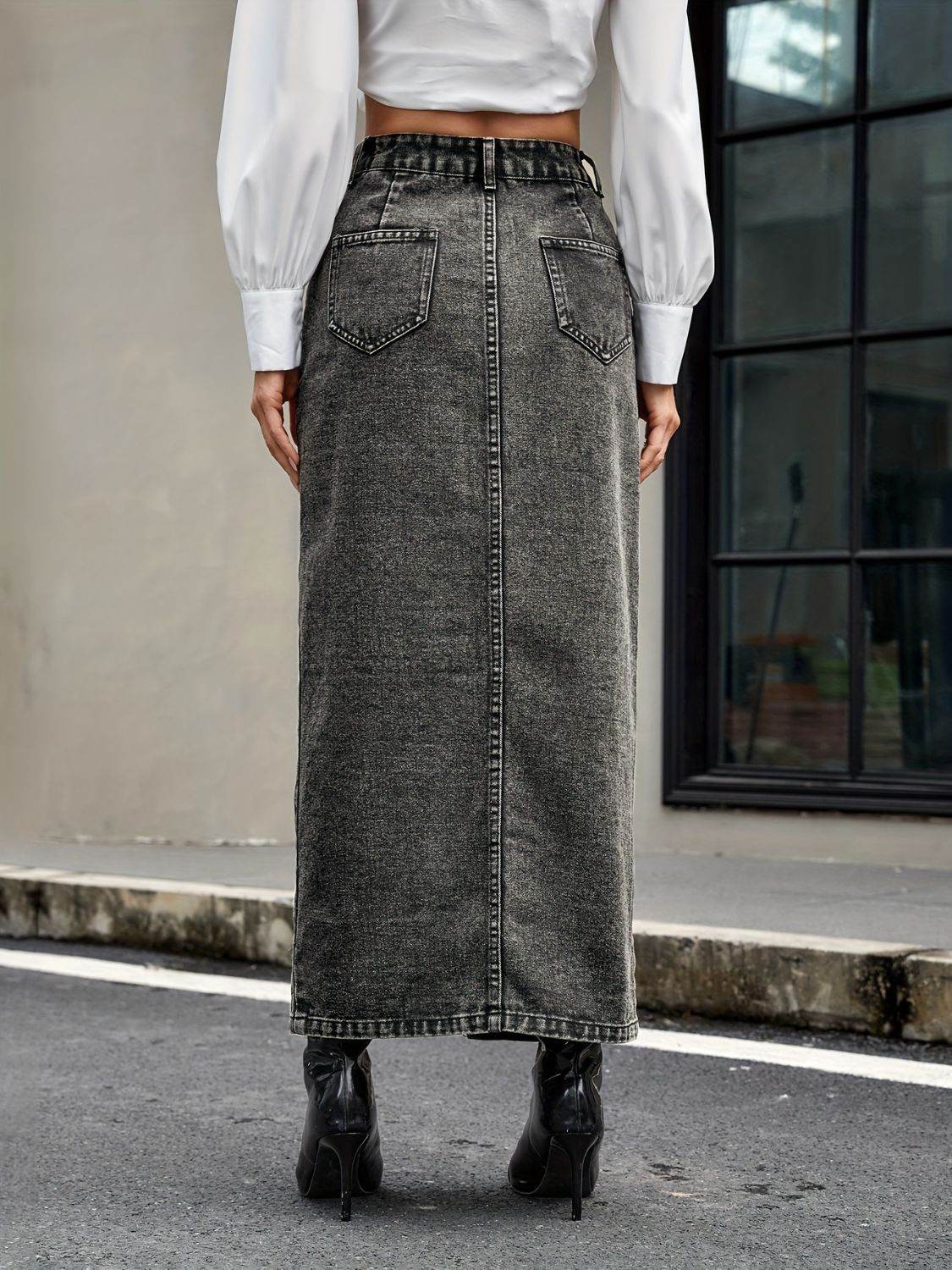 Button Up High Rise Denim Skirt - Hovatok