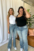 Judy Blue Full Size Medium Rise Tummy Control Destroy Flare - Hovatok