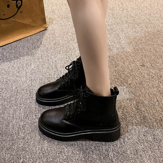 Round-Toe Lace-Up Martin boots - Hovatok