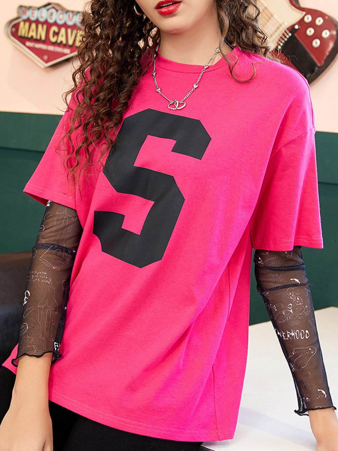 Letter Graphic Round Neck Half Sleeve T-Shirt - Hovatok