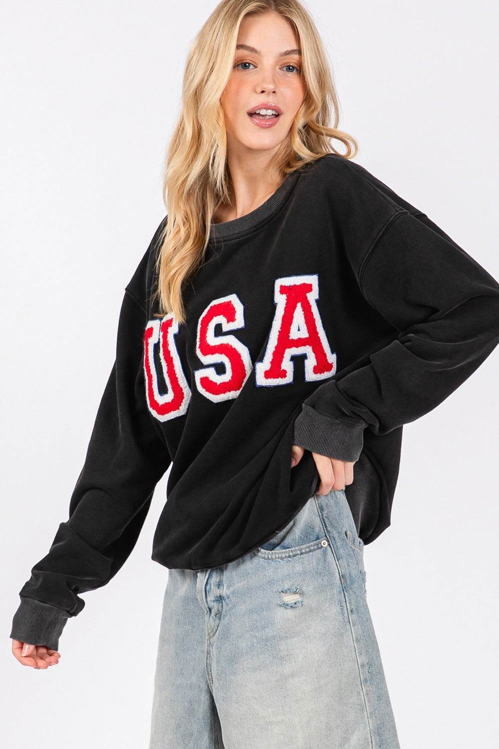 SAGE + FIG USA Letter Patch Round Neck Sweatshirt - Hovatok