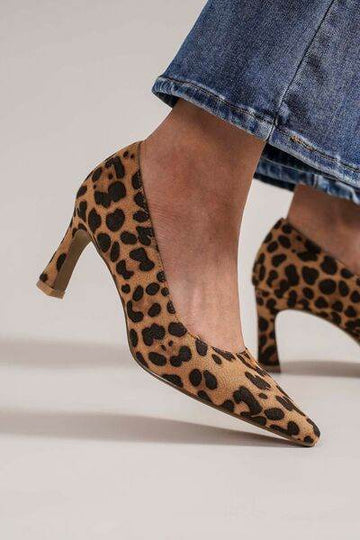 Beast Fashion Faux Suede Leopard Point Toe Pumps - Hovatok