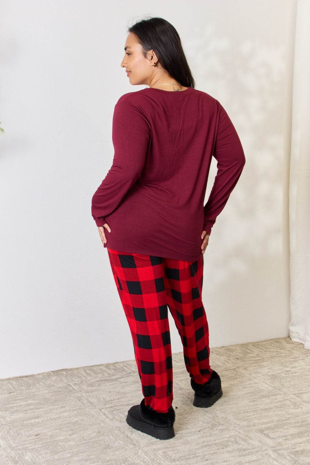 Zenana Full Size Plaid Round Neck Top and Pants Pajama Set - Hovatok