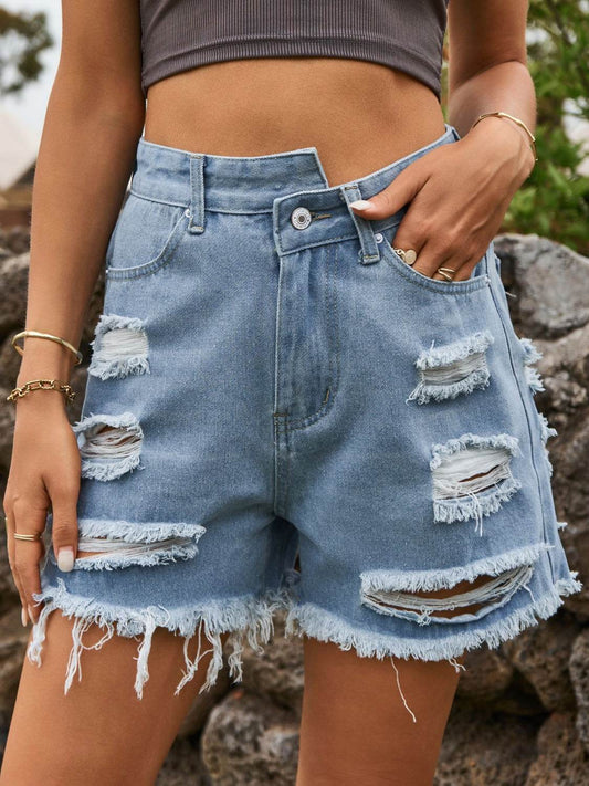 Distressed Raw Hem Denim Shorts - Hovatok