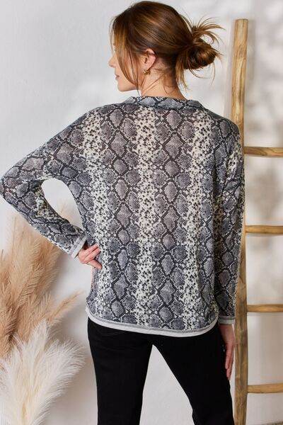 Hailey & Co Full Size Snakeskin V-Neck Long Sleeve Top - Hovatok