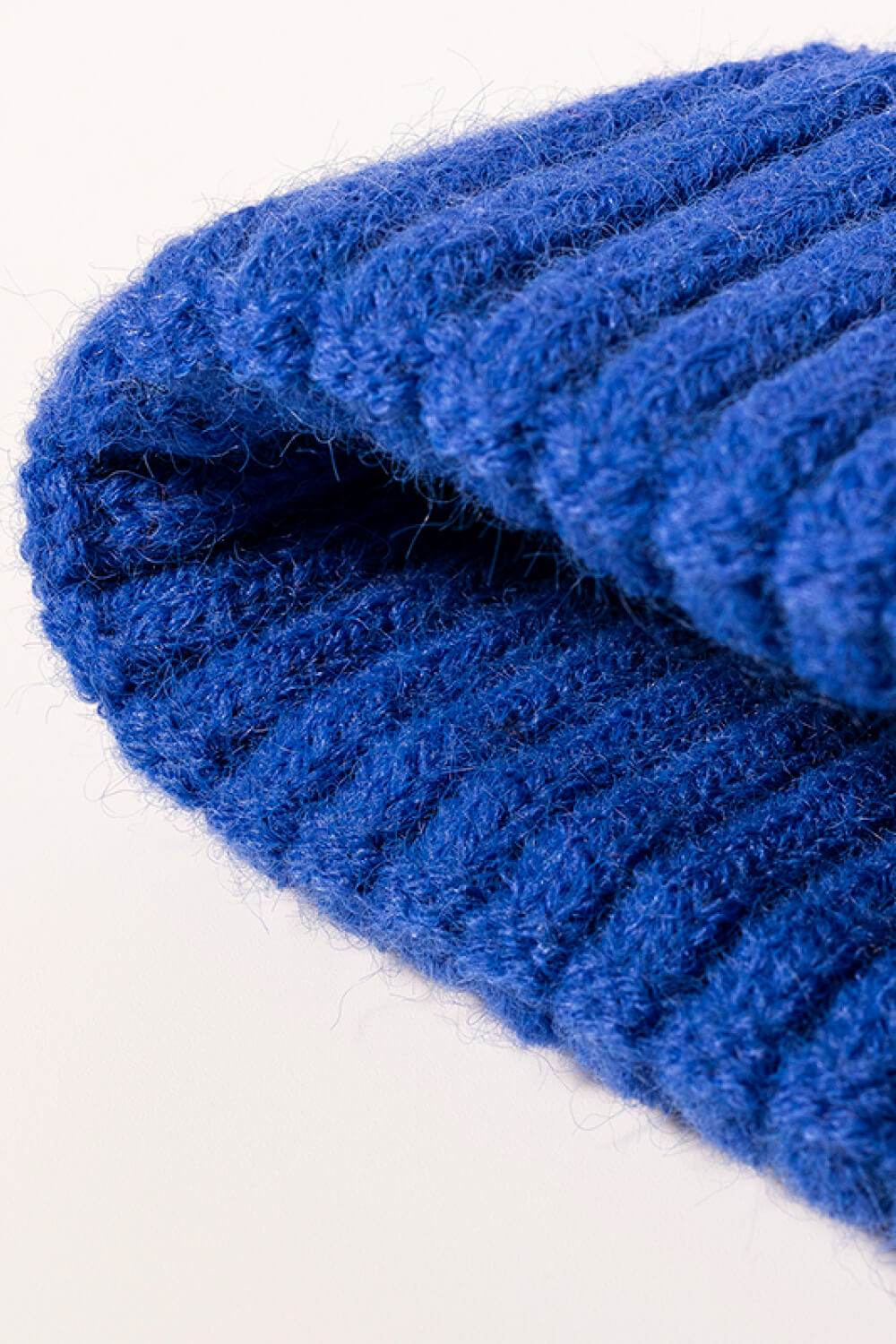 Rib-Knit Cuff Beanie - Hovatok