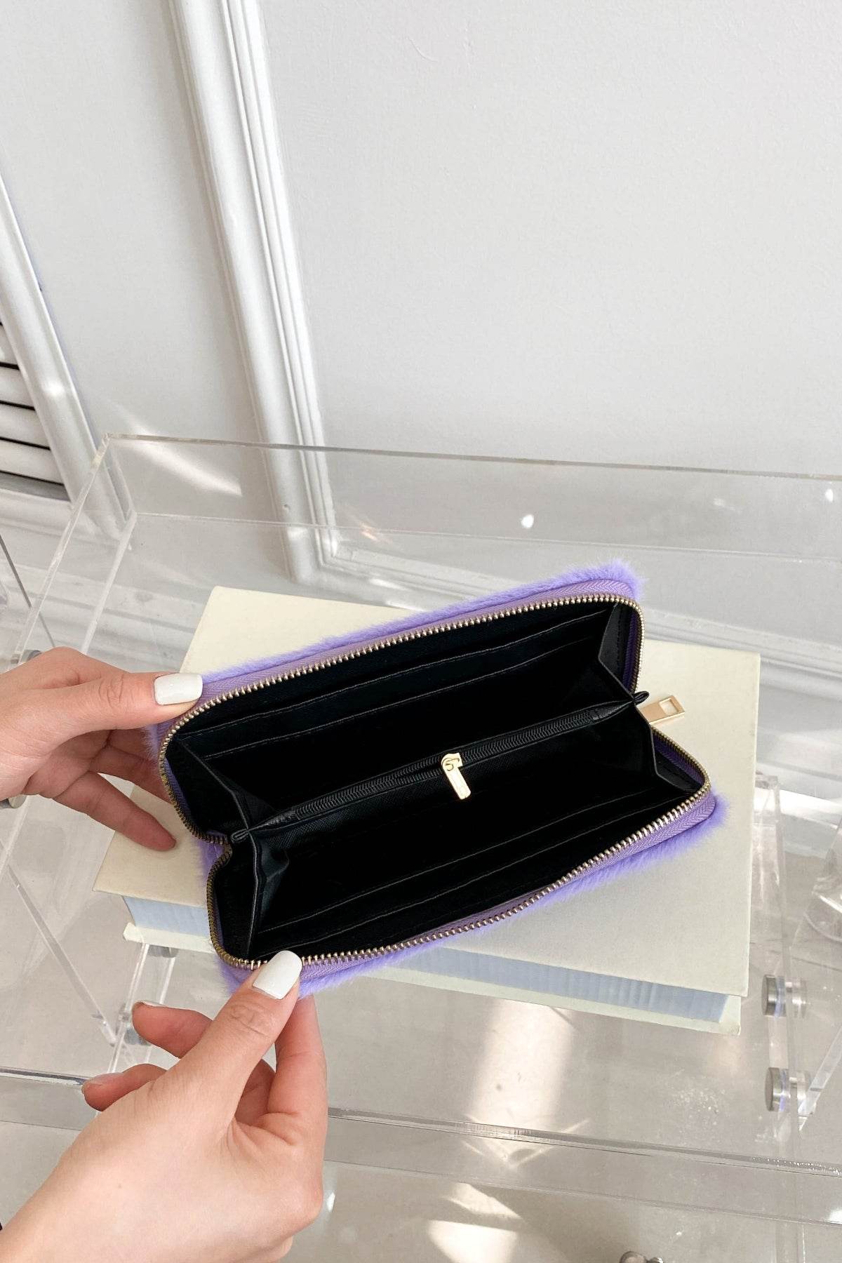 Solid Color Fluff Rectangle Wallet - Hovatok