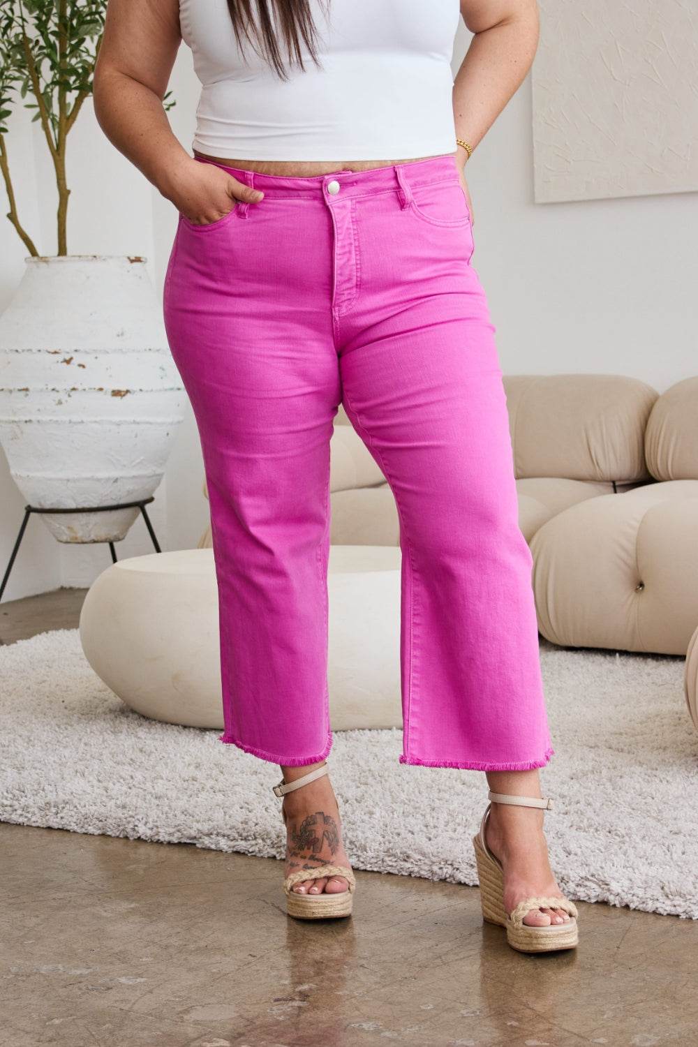 RFM Crop Chloe Full Size Tummy Control High Waist Raw Hem Jeans - Hovatok
