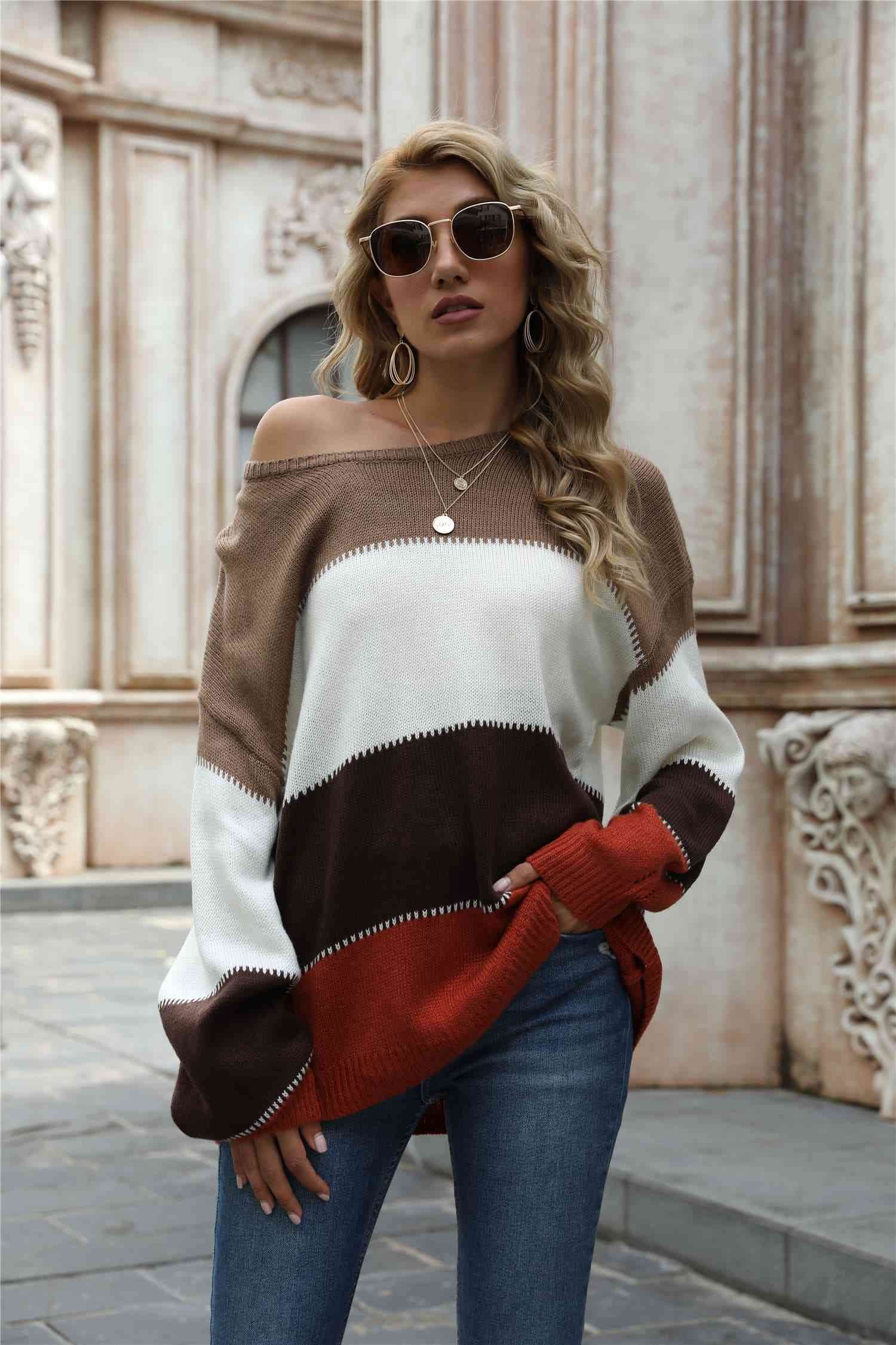 Angel Wings Color Block Round Neck Sweater - Hovatok