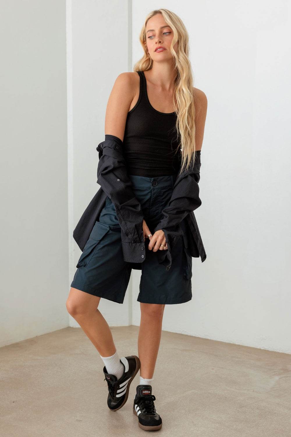 Le Lis Navy Cargo Bermuda Shorts - Hovatok