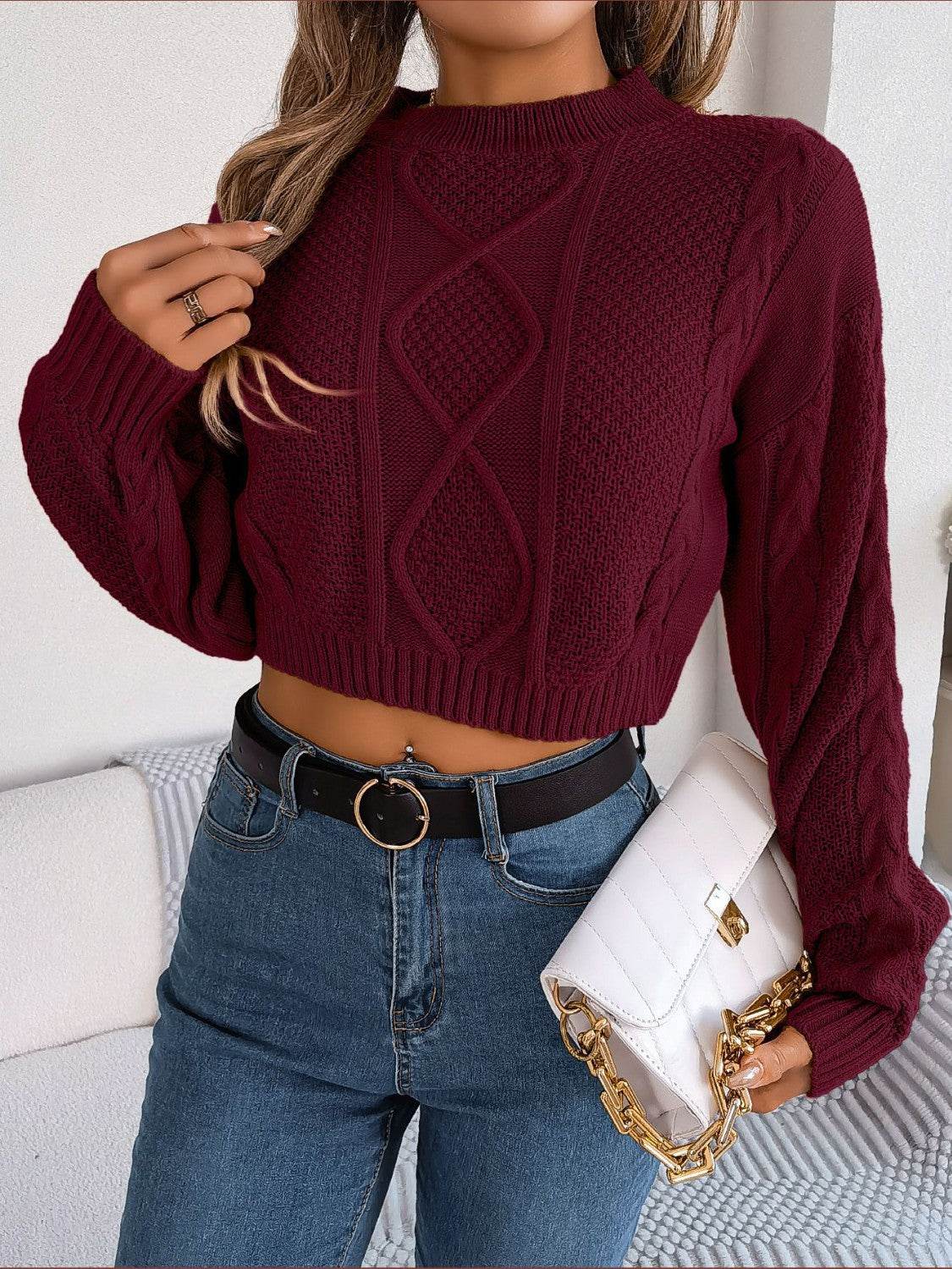Cable-Knit Round Neck Cropped Sweater - Hovatok