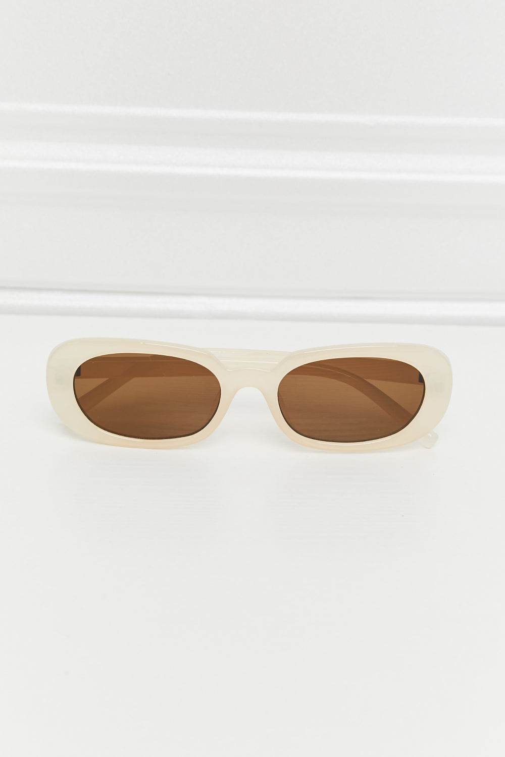 Oval Full Rim Sunglasses - Hovatok