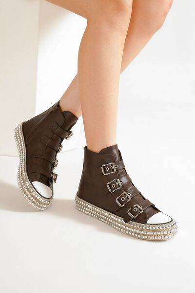 Beast Fashion Multi-Buckle Straps Studded Platform Sneakers - Hovatok