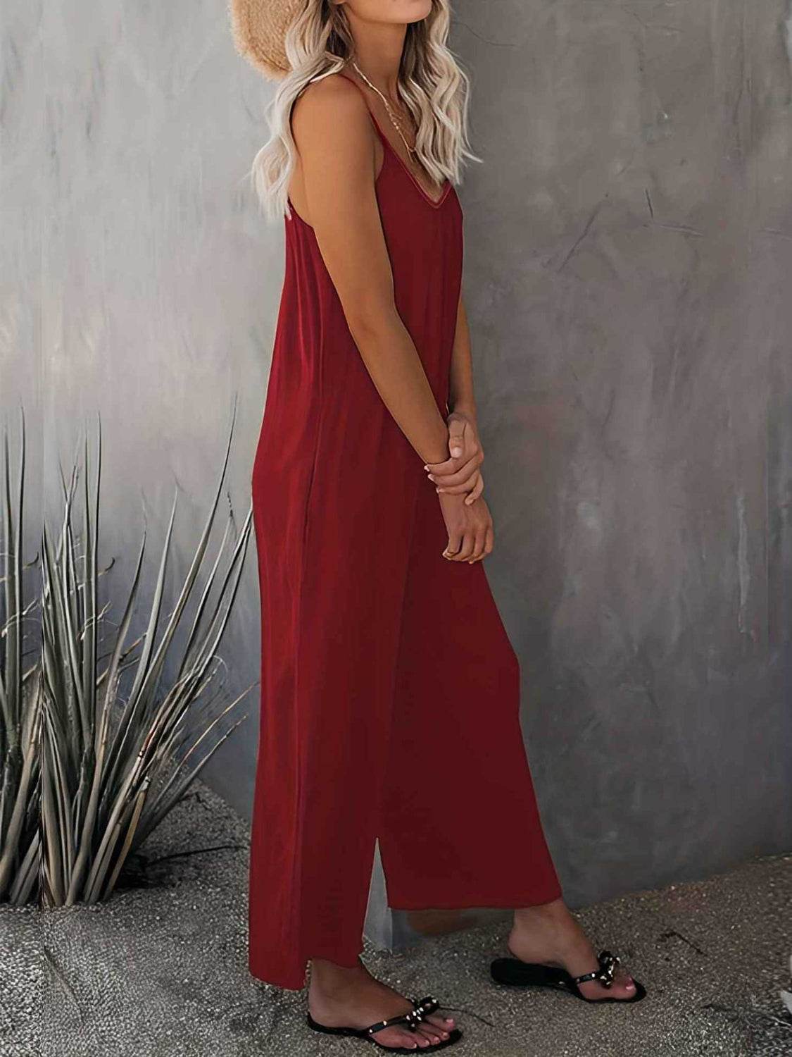 Scoop Neck Spaghetti Strap Jumpsuit - Hovatok