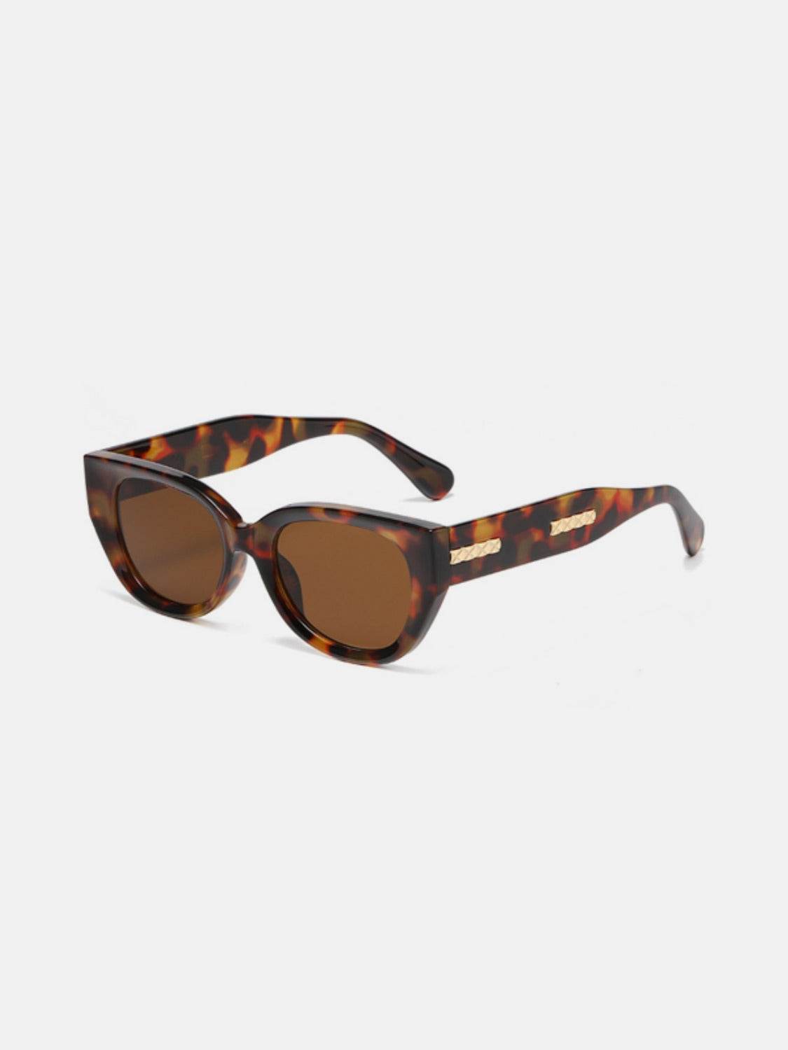Cat Eye Polycarbonate Frame Sunglasses - Hovatok
