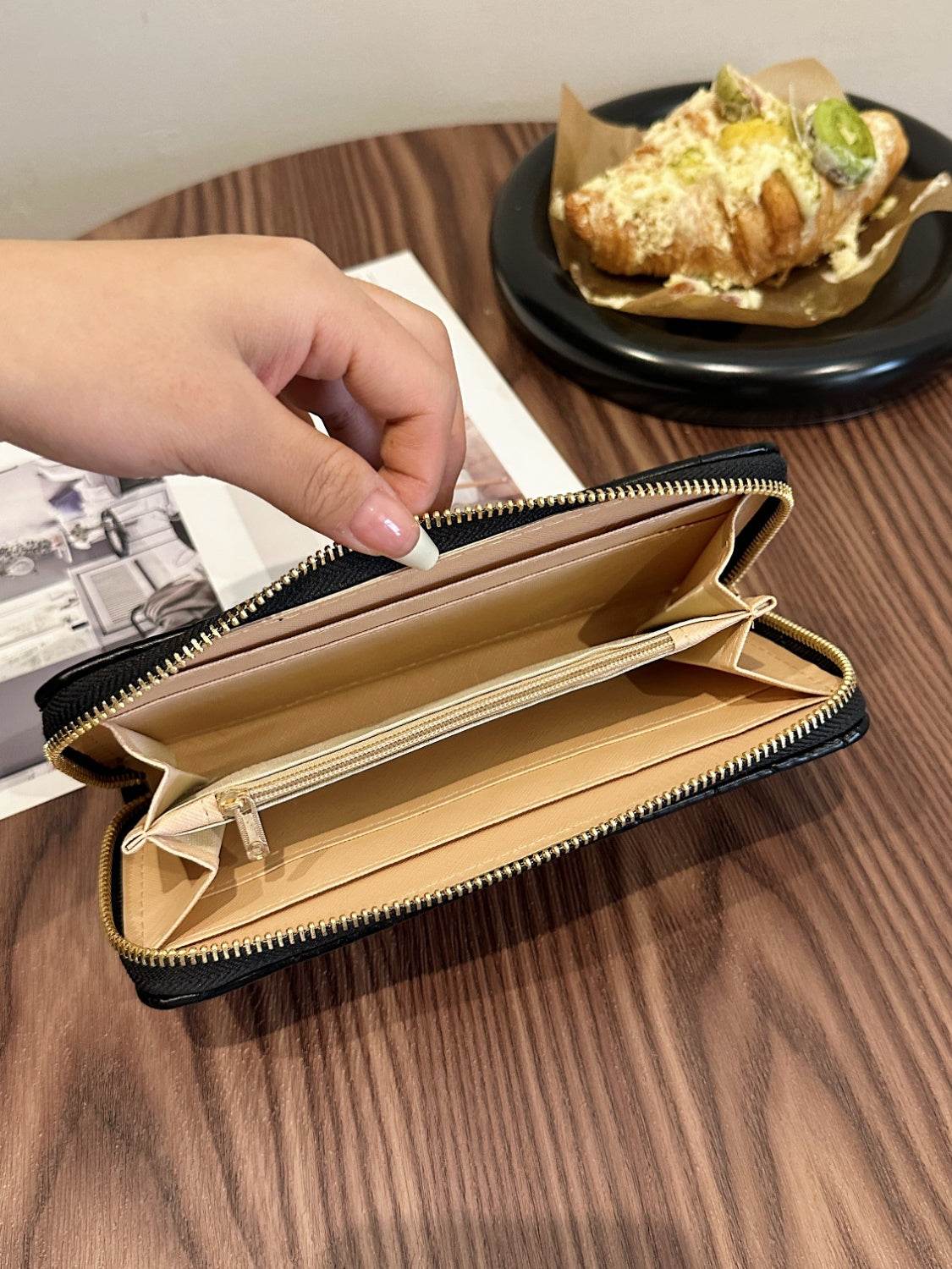 PU Leather Solid Color Wallet - Hovatok