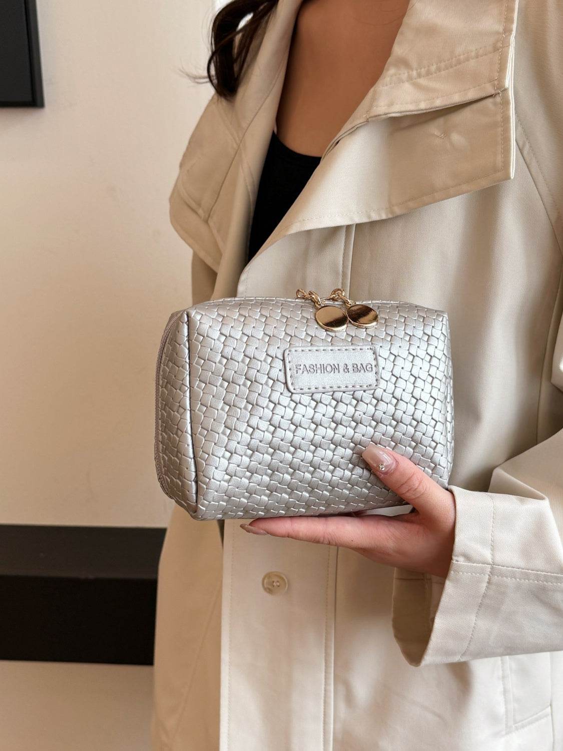 PU Leather Woven Clutch - Hovatok