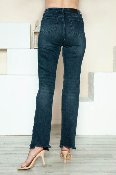 Judy Blue Full Size Button Fly Hem Destroy Straight Jeans - Hovatok