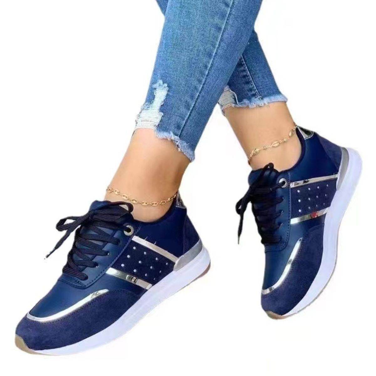 Round Toe Lace Up Platform Sneakers - Hovatok