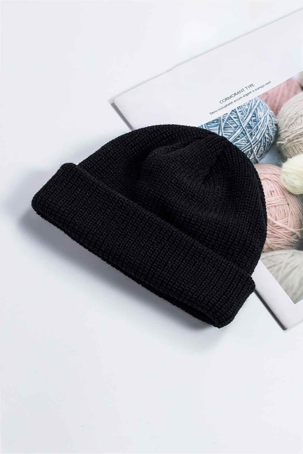 Cozy Rib-Knit Cuff Beanie - Hovatok