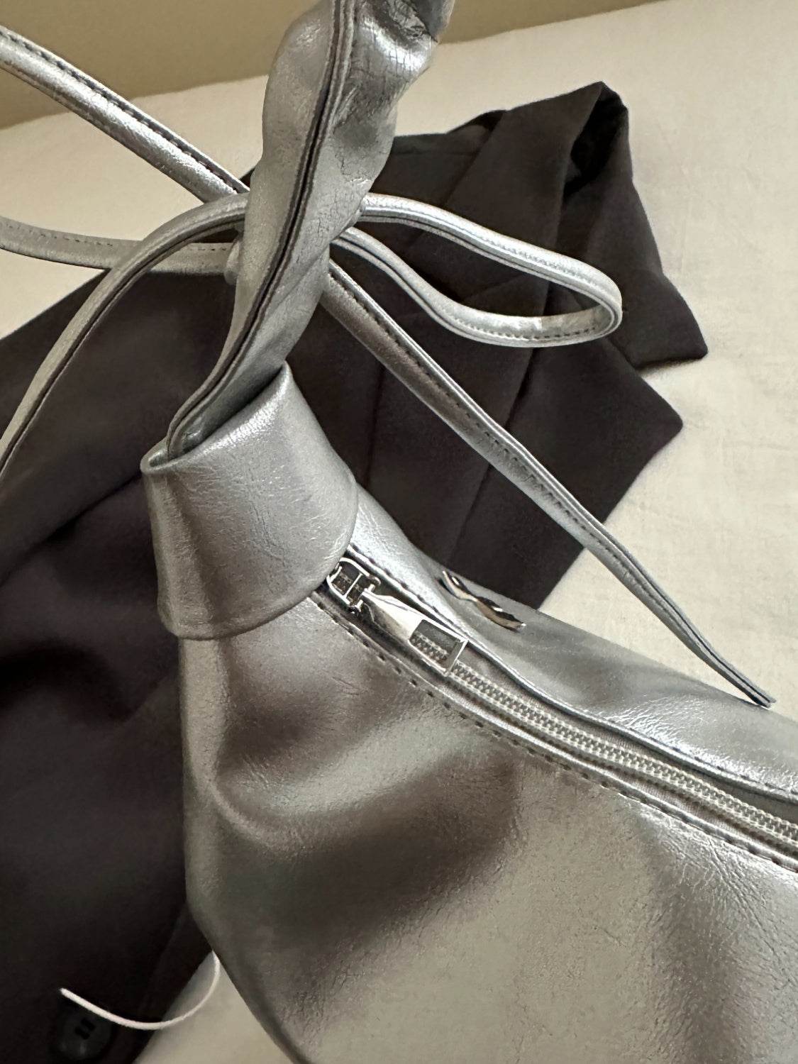 Butterfly Ruched Strap Shoulder Bag - Hovatok