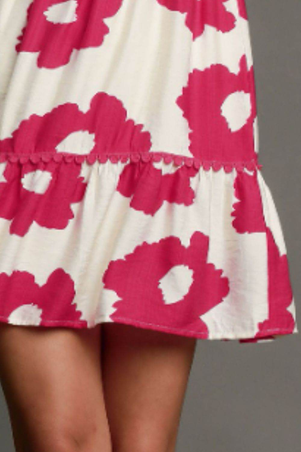 Umgee Full Size Contrast Floral Short Sleeve Mini Dress Plus Size - Hovatok