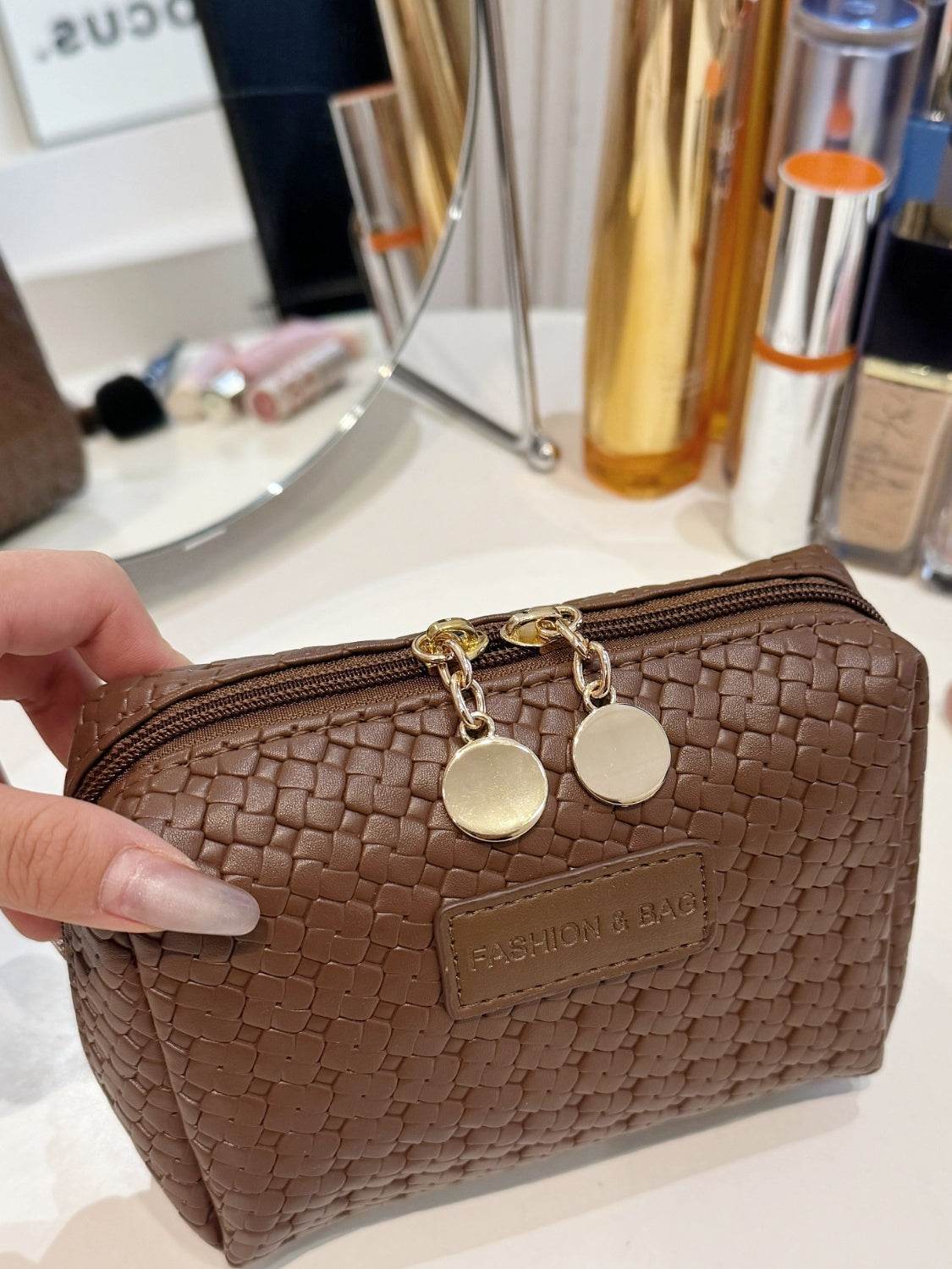 PU Leather Woven Clutch - Hovatok