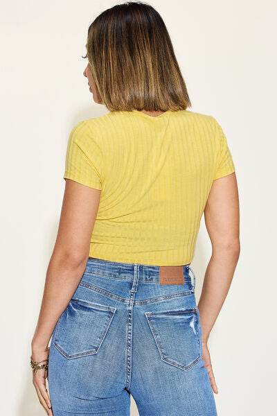 Basic Bae Full Size Ribbed Round Neck Short Sleeve T-Shirt - Hovatok