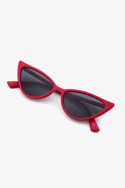Polycarbonate Cat-Eye Sunglasses - Hovatok