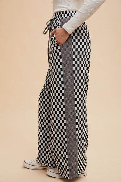 Annie Wear Drawstring Checkered Wide Leg Pants - Hovatok