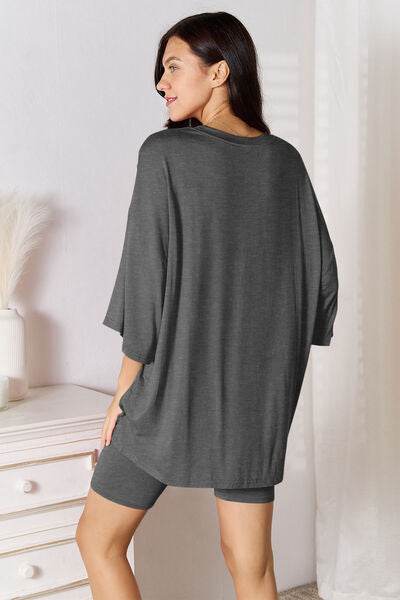 Basic Bae Full Size Soft Rayon Three-Quarter Sleeve Top and Shorts Set - Hovatok