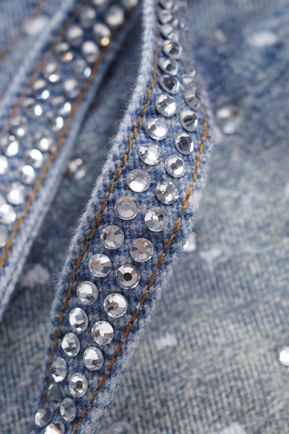 Men's Washed Rhinestone Jeans with Rhinestone Belt - Hovatok