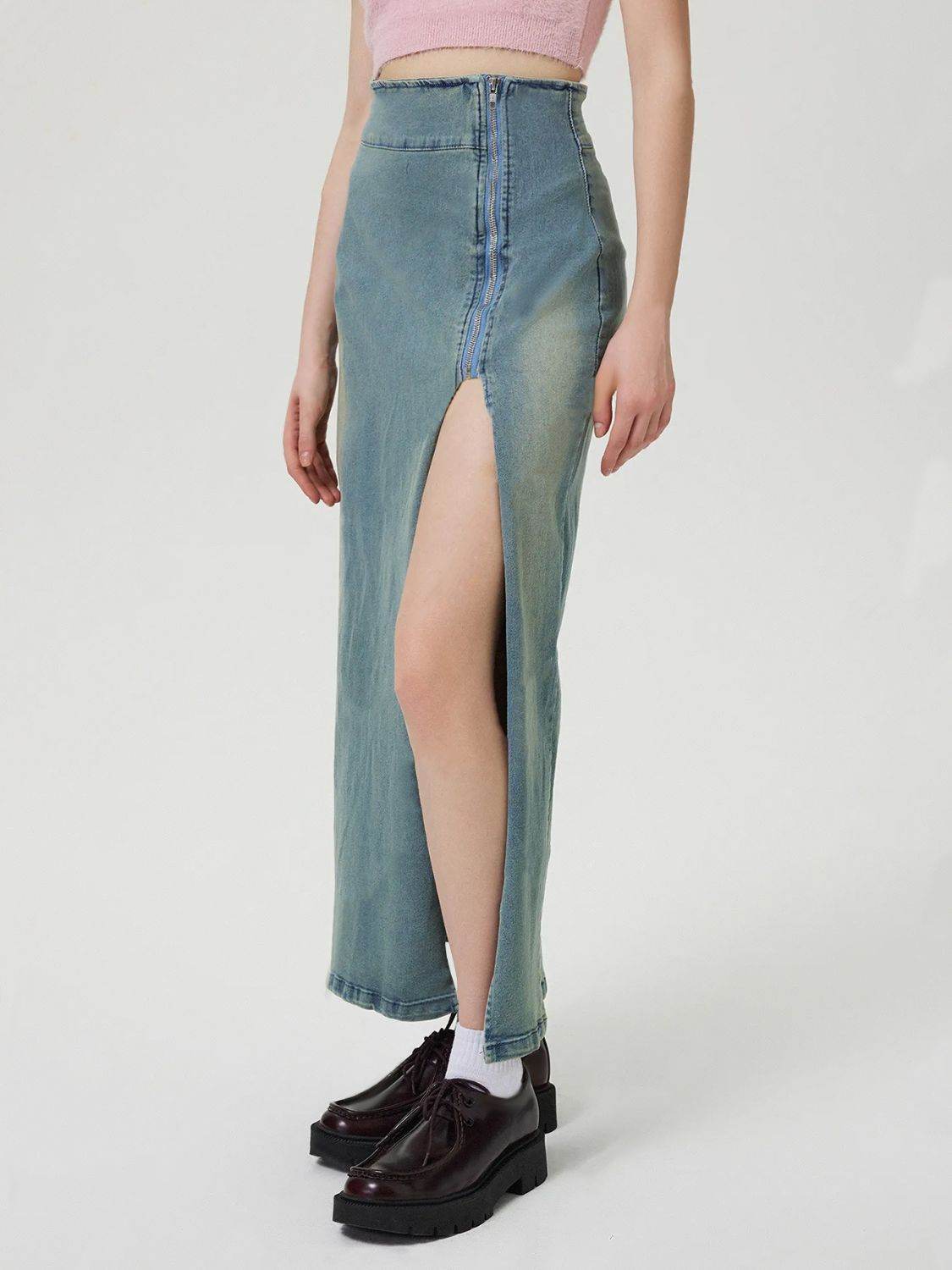 Slit Denim Skirt with Zip - Hovatok