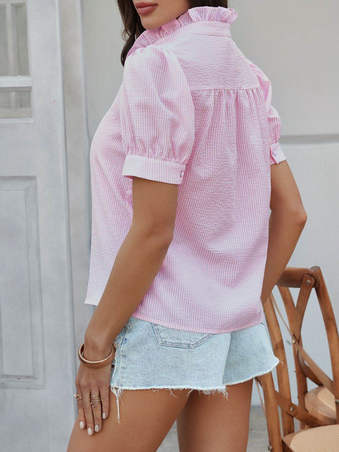 Devine Button Down Striped Short Sleeve Shirt - Hovatok