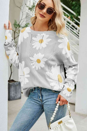 Angel Wings Daisy Print Openwork Round Neck Sweater - Hovatok