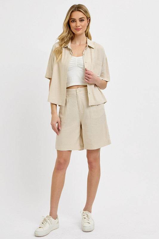 RISEN High Rise Pleated Front Shorts - Hovatok
